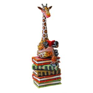 Giraffe Book Club Medium